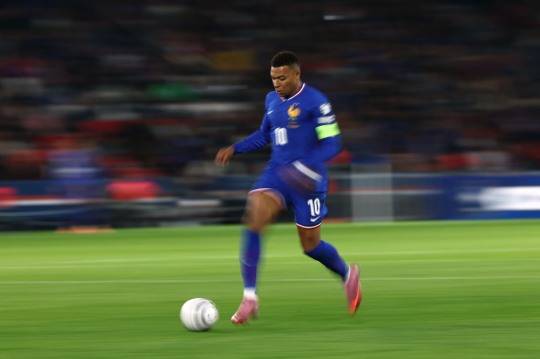 음바페의 광속 드리블. 사진[AFP=연합뉴스]