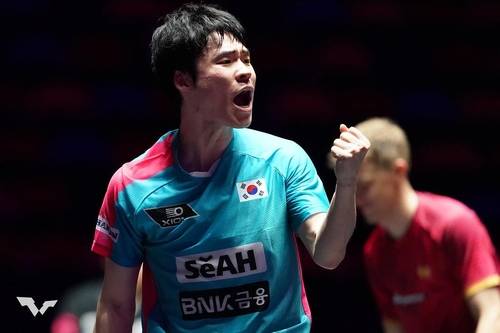 파이팅 외치는 한국 남자탁구 간판 장우진 [WTT 인스타그램 캡처. 재판매 및 DB 금지]