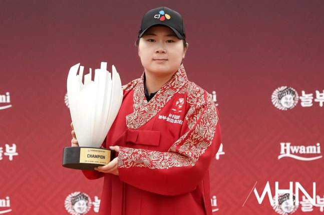 홍정민이 12일 열린 K-FOOD&nbsp;놀부·화미 마스터즈 최종라운드에서 우승을 차지했다.