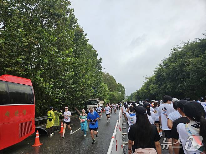 11일 서울 여의도공원 일대에서 '디즈니런 서울 2025'(Disney Run 2025)이 개최됐다.ⓒ 뉴스1/김진희 기자.