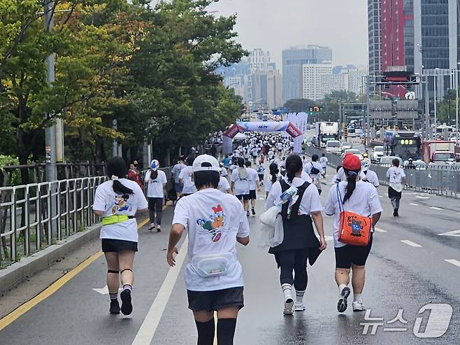 11일 서울 여의도공원 일대에서 '디즈니런 서울 2025'(Disney Run 2025)이 개최됐다.ⓒ 뉴스1/김진희 기자.