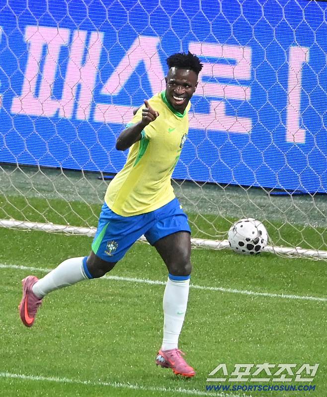 10일 서울월드컵경기장에서 열린 대한민국 축구대표팀과 브라질의 A매치 평가전, 비니시우스가 팀의 다섯번째 골을 터뜨리고 있다. 상암=허상욱 기자wook@sportschosun.com/2025.10.10/