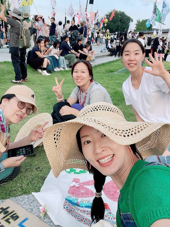 기후정의행진에 함께 참가한 퇴비클럽 동지들.