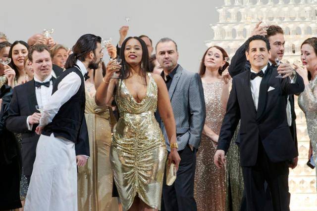 오페라 '라 트라비아타' ⓒWiener staatsoper