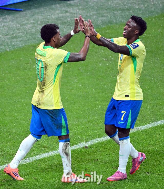 비니시우스와 호드리구/마이데일리 DB