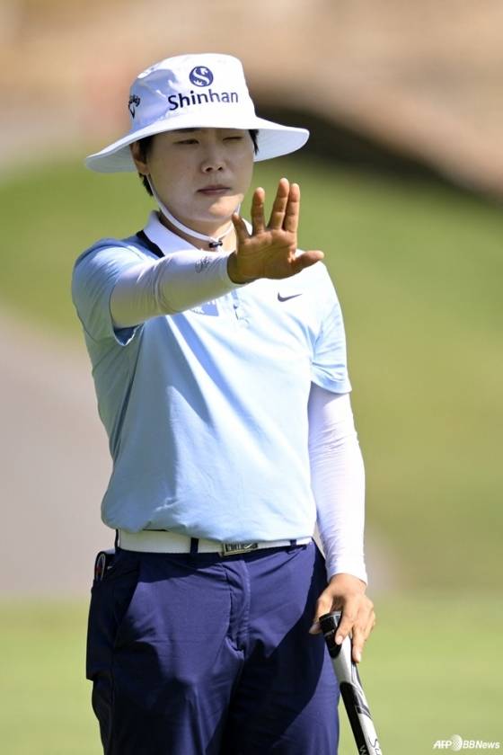 지난달 미국 아칸소주 로저스의 피너클 컨트리클럽(파71)에서 열린 미국여자프로골프(LPGA) 투어 월마트 NW 아칸소 챔피언십 1라운드에 출전한 이소미. /AFPBBNews=뉴스1
