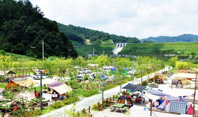 김천 산내들 오토캠핑장. 김천시 제공
