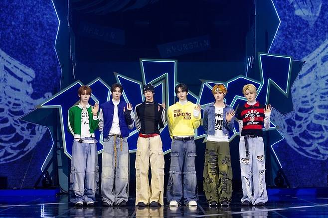 투어스. 사진 | 플레디스엔터테인먼트