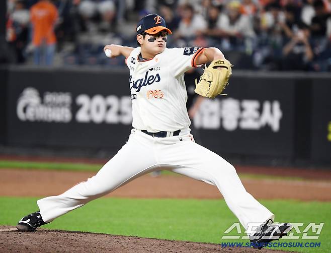 29일 대전 한화생명볼파크에서 열린 LG-한화전. 9회초 등판한 마무리 김서현이 투구하고 있다. 대전=정재근 기자 cjg@sportschosun.com/2025.9.29/