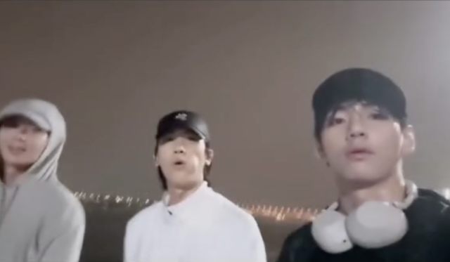 배우 박서준(왼쪽부터), 박형식, 방탄소년단 뷔. / 뷔 인스타그램