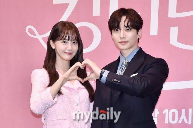 그룹 소녀시대 겸 배우 임윤아와 그룹 2PM 겸 배우 이준호/마이데일리 DB