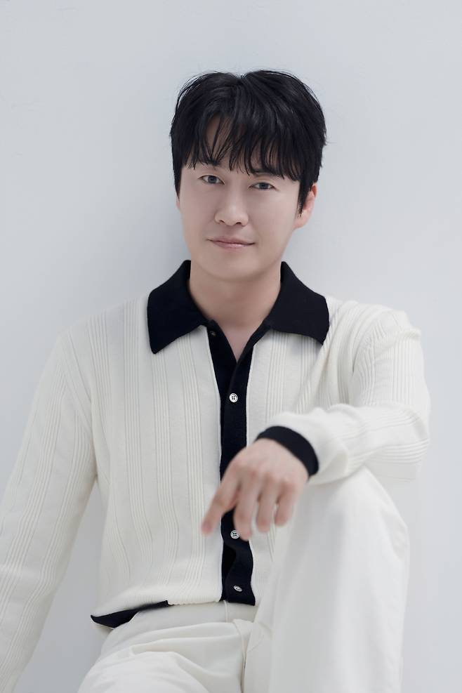 tvN 드라마 ‘폭군의 셰프’에서 도승지 임송재 역을 연기한 배우 오의식. 사진 하이지음스튜디오