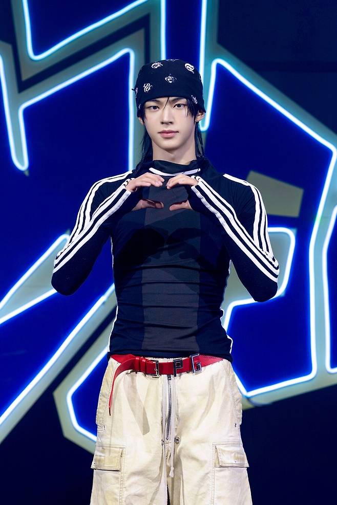 ▲ 투어스 도훈. 제공| 플레디스엔터테인먼트