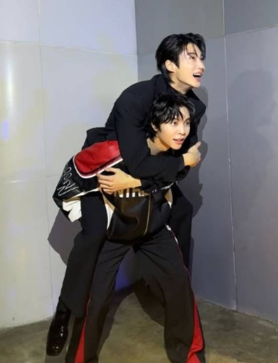 변우석, 쟈니 /사진=쟈니 SNS