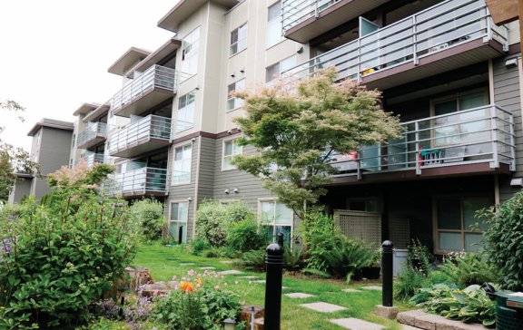 비영리단체 ‘유니티(Uniti)’가 캐나다 브리티시컬럼비아주에 건립한 코러스 아파트 외관. 푸르메재단 제공&nbsp;