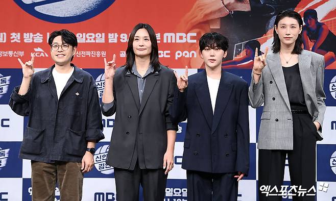 '신인감독 김연경'