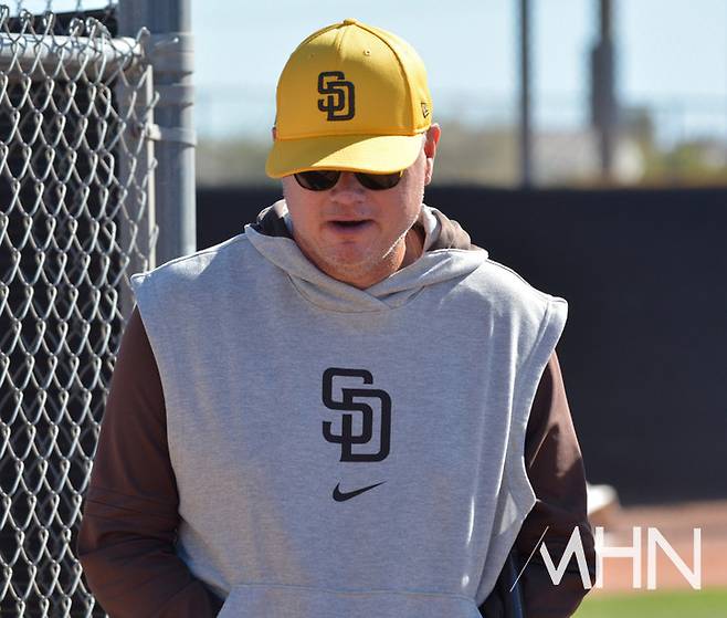 (14일(한국시간) 갑작스럽게 은퇴를 선언한 마이크 쉴트 전 샌디에이고 감독)