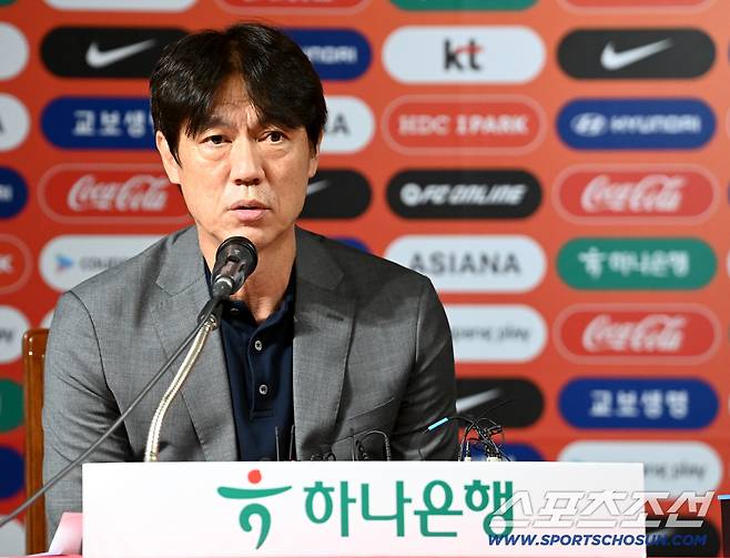 25일 서울 신문로 축구회관에서 홍명보 축구대표팀 감독이 9월 A매치 2연전 소집 명단을 발표했다. 질문에 답하는 홍명보 감독의 모습. 허상욱 기자wook@sportschosun.com/2025.08.25/