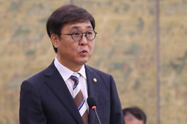 최휘영 문화체육관광부 장관