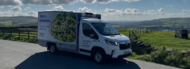 TESCO 전기 배달 차량