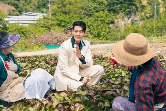 Still from Netflix's ″Genie, Make a Wish″ [NETFLIX]