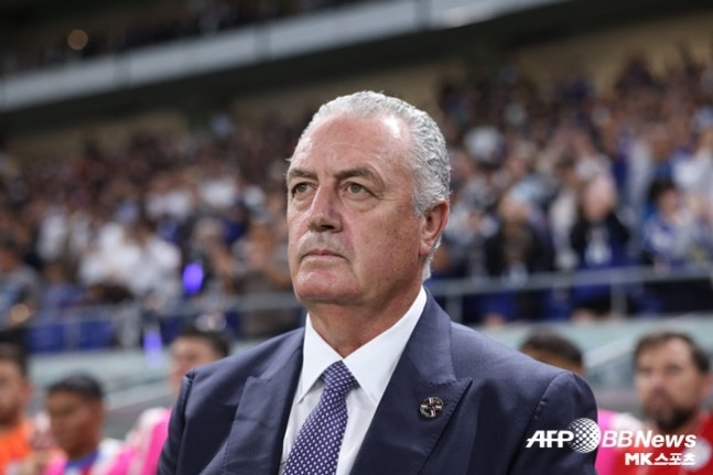 파라과이 구스타보 알파로 감독. 사진=ⓒAFPBBNews = News1