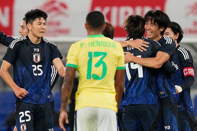 [도쿄=AP/뉴시스]일본, 브라질과 평가전서 3-2 역전골. 2025.10.14.