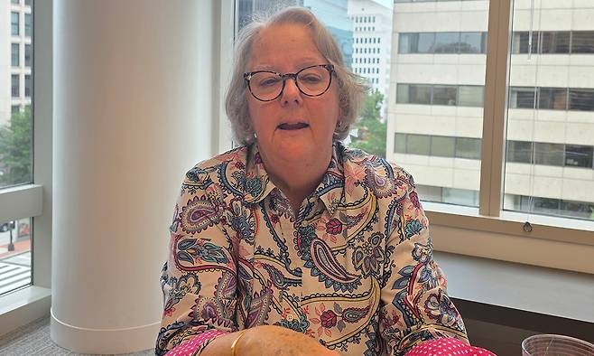 태미 오버비 미국-아시아 협회 부회장·DGA 정부관계 파트너는 13일(현지시간) 미국 워싱턴 사무실에서 가진 세계일보와 인터뷰에서 “도널드 트럼프 미국 행정부에서 변화된 통상 환경에 한국이 대응하기 위해 정부와 기업계 간 조율된 통합 소통 전략이 중요하다”고 강조했다.