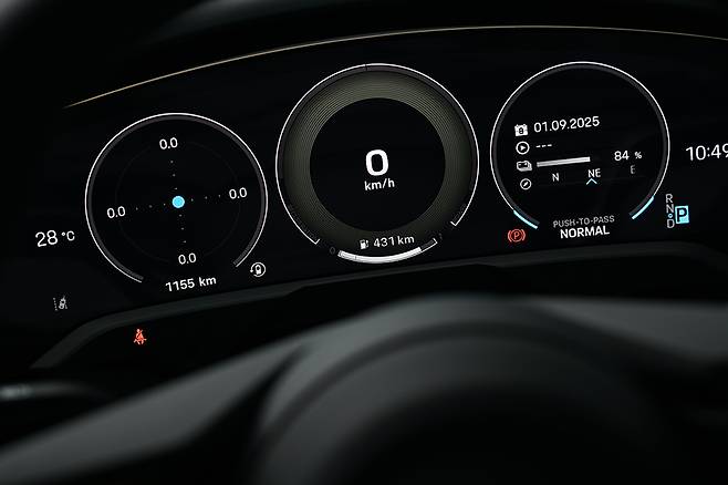 포르쉐 타이칸 4S. 사진: 김학수 기자