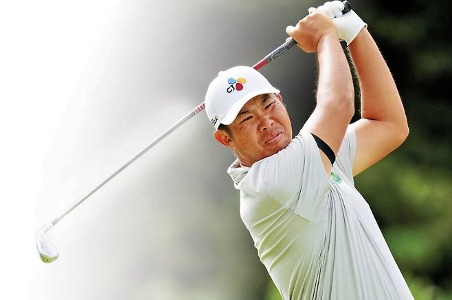 안병훈이 지난 12일 일본 요코하마의 요코하마 컨트리클럽에서 열린 PGA 투어 베이커런트 클래식 최종 라운드 도중 2번 홀에서 티샷을 하고 있다. AP연합뉴스