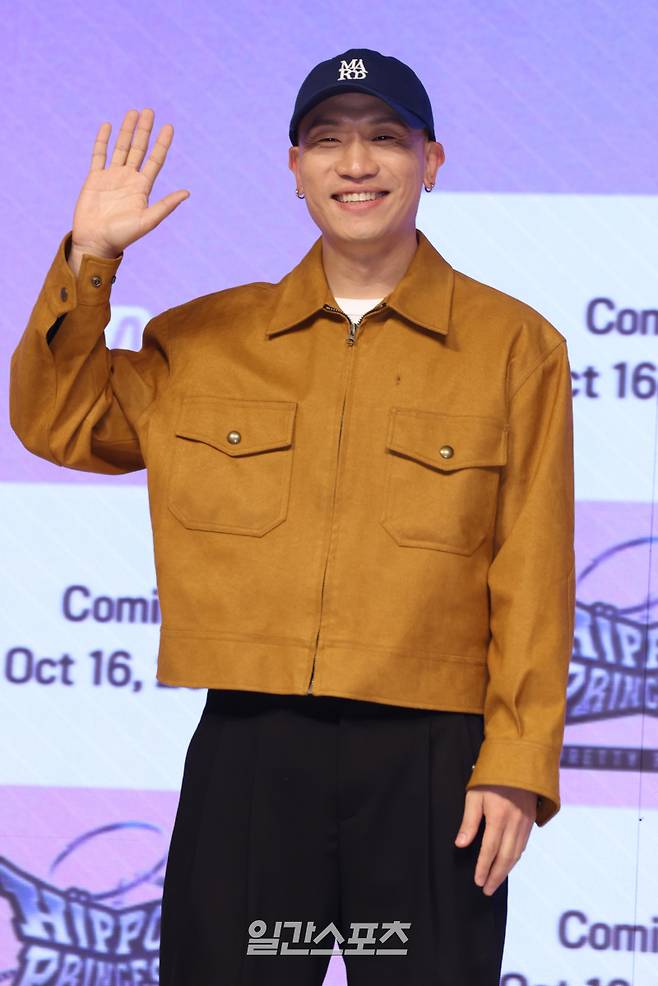 가수 개코가 15일 오전 서울 강남구 엘리에나 호텔 그랜드볼룸에서 열린 '언프리티 랩스타 : 힙팝 프린세스' 제작발표회에 참석해 포토타임을 갖고 있다. 서병수 기자 qudtn@edaily.co.kr /2025.10.15/