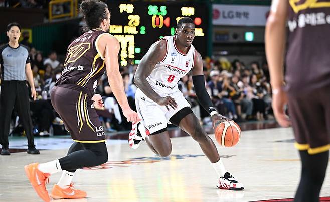 [서울=뉴시스] 프로농구 안양 정관장의 조니 오브라이언트. (사진=KBL 제공) *재판매 및 DB 금지