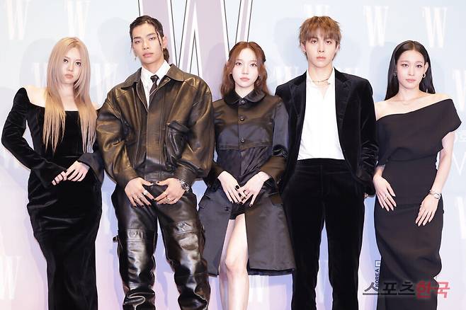 올데이 프로젝트. 25.10.15 ⓒ이혜영 기자 lhy@hankooki.com