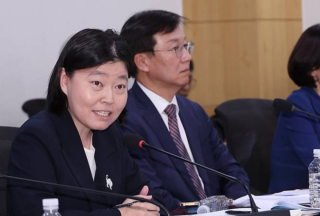 임은정 서울동부지검장이 지난 8월 29일 서울 여의도 국회에서 시민단체 촛불행동 등이 주최한 '검찰개혁의 쟁점은 무언인가 : 국민이 바라는 검찰개혁의 속도와 방향'을 주제로 열린 검찰개혁 긴급 공청회에 참석해 토론하고 있다. [사진=연합뉴스]