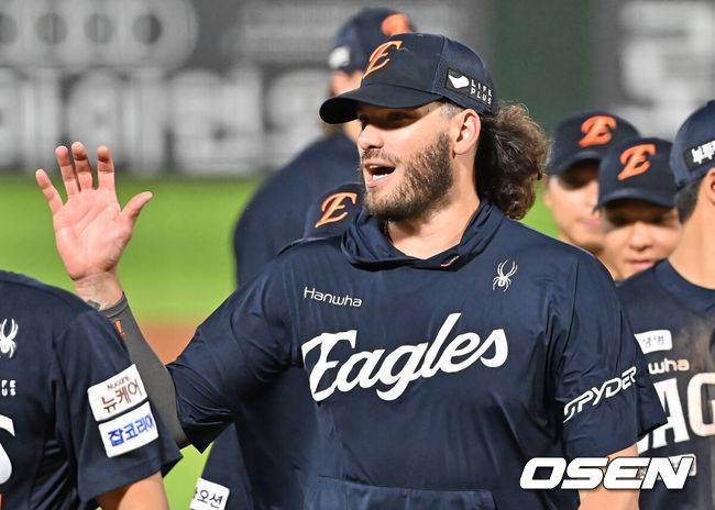 [OSEN=부산, 이석우 기자] 한화 이글스 폰세 001 2025.09.09 / foto0307@osen.co.kr
