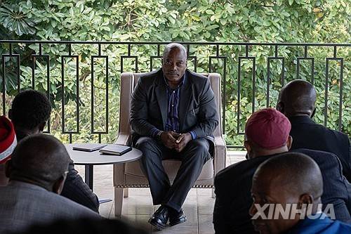 지난 5월 29일(현지시간) 민주콩고 동부 고마를 방문한 조셉 카빌라 전 대통령 [신화 연합뉴스 자료사진. 재판매 및 DB 금지]