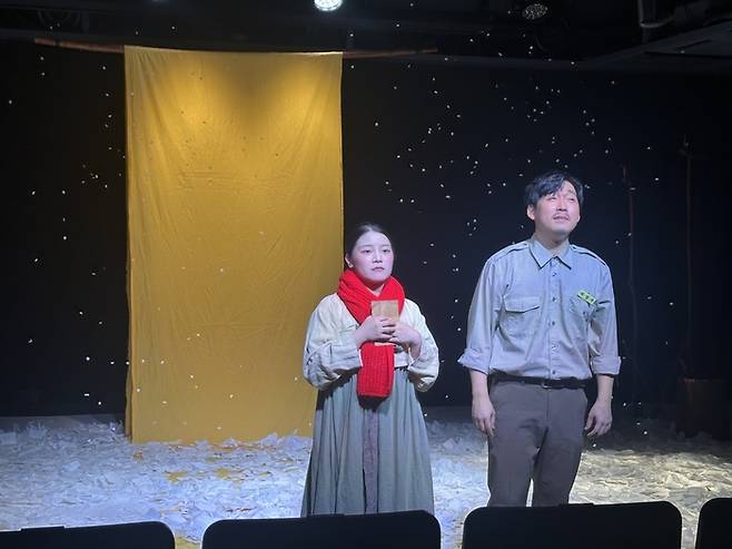 지난 16일 봉산문화회관 스페이스라온에서 진행한 연극 혜영에게 오픈리허설 모습.