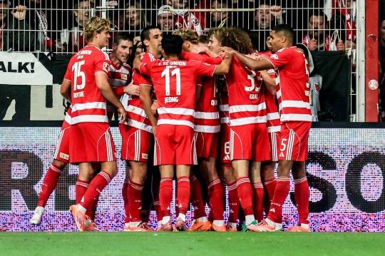 골 세리머니 하는 베를린 선수들. 사진[EPA=연합뉴스]