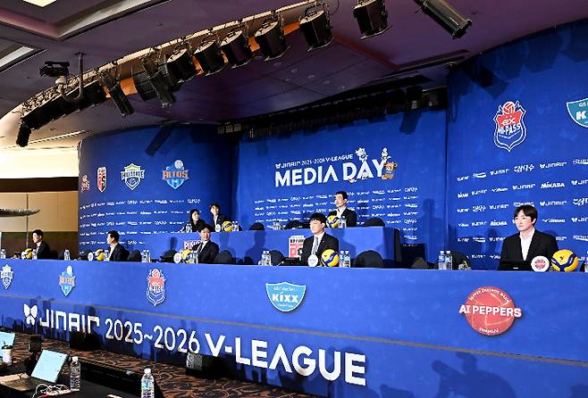 여자부 개막 미디어 데이. 한국배구연맹