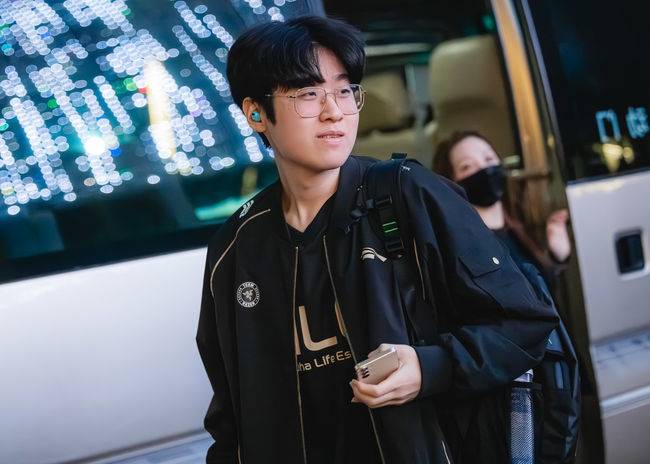 라이엇게임즈 플리커.