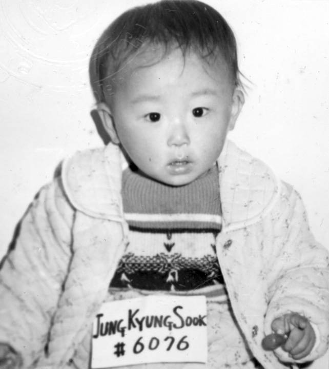 1969년 11월19일 한국 홀트 사무실에서 찍힌 홀트 케이스 번호 6076번 정경숙씨의 여권 사진. 가족 중 누구도 이 사실을 모른 채 정씨는 1970년 1월 한국에서 노르웨이로 보내졌다. ⓒ정경숙 제공