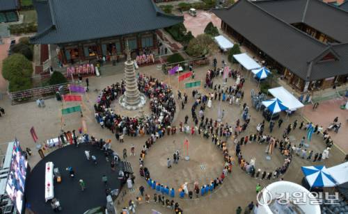 ‘2025 오대산 문화축전’이 18일 평창군 오대산 월정사 일원에서