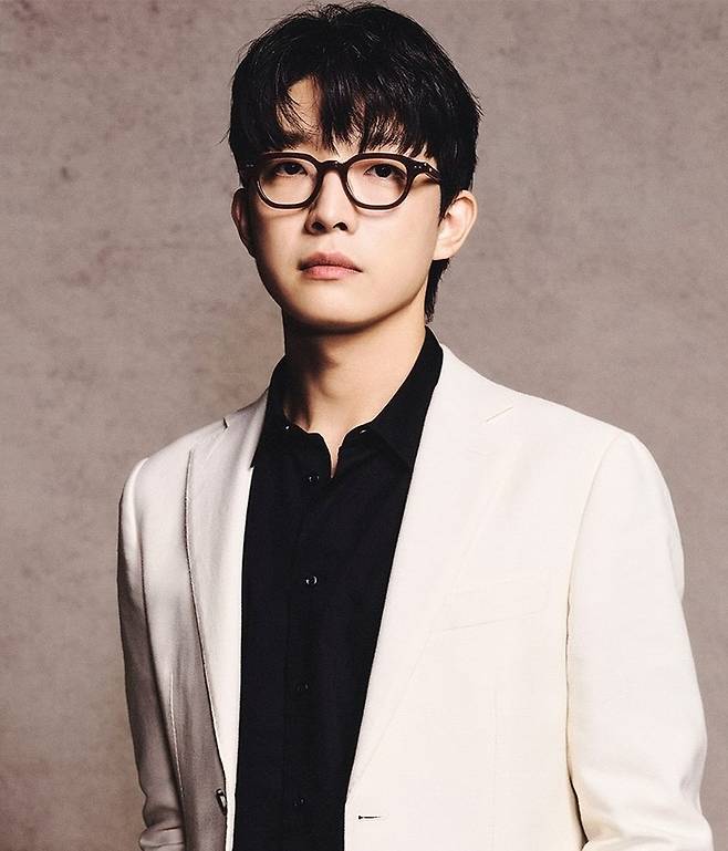 트리플스타(강승원) SNS.