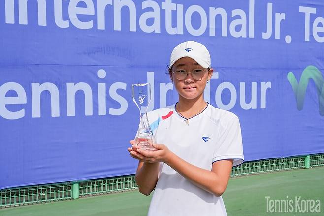 안동 14세부 여자단식에서 우승한 김서현(사진/김도원 기자)