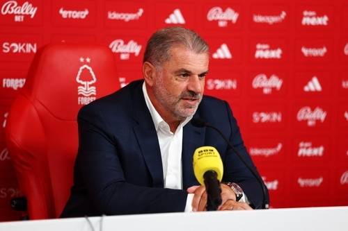 노팅엄 지휘봉을 잡은 포스테코글루 감독. AP연합뉴스