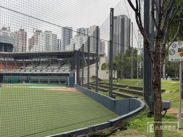 사회인야구장으로 규모가 축소된 대구시민운동장 야구장의 현재 모습. (사진=스포츠춘추 박승민 기자)