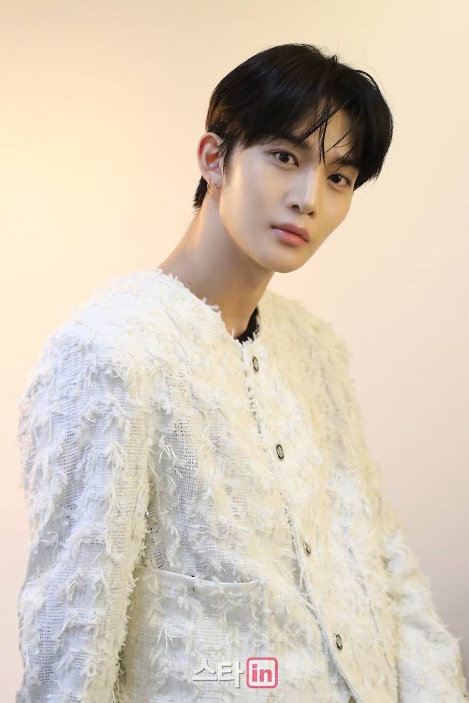 배진영(사진=아우라엔터테인먼트)