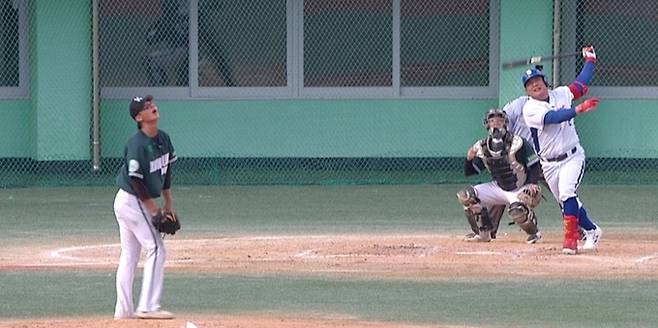 ‘최강야구’ 주장 김태균, 주장의 품격, 야수 미팅 소집으로 팀 사기 끌어올려