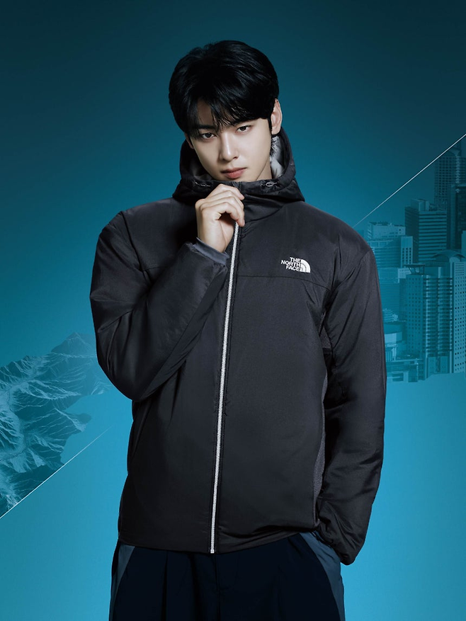 노스페이스가 출시한 경량 패딩 신제품 ‘부베 후디 재킷 [노스페이스]