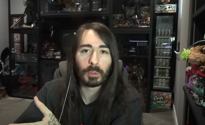 미국의 인기 유튜버 찰리 화이트 주니어가 자신에 대한 후원을 중단해달라고 구독자들에게 호소했다. 유튜브 채널 펭귄즈0(penguinz0)